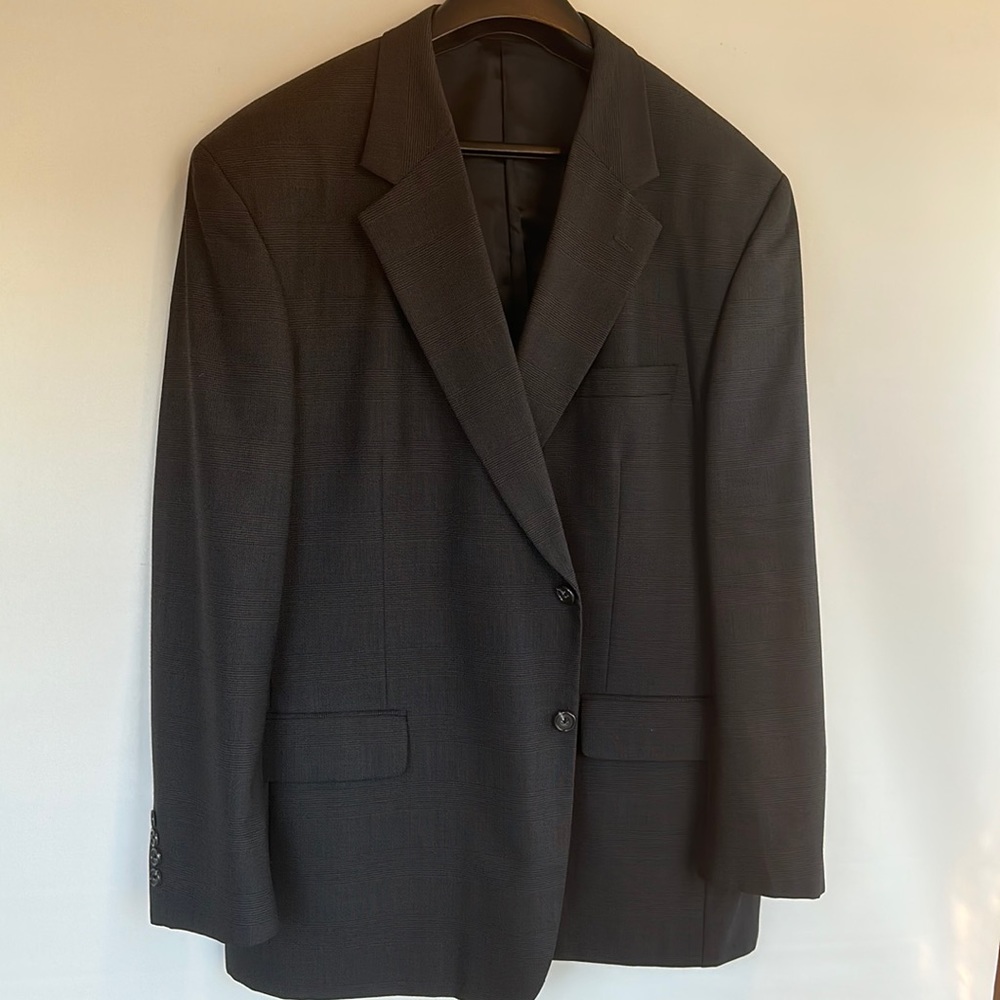 Stuart Hughes Suite with 2 pairs of pants.